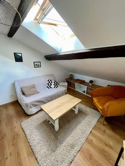 Appartement Cosy Hypercentre Place St Pierre Saumur Eksteriør billede